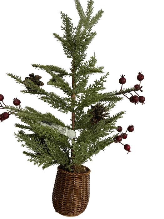 Christmas-Woven Basket Tree