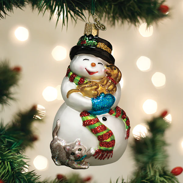 OWC-Snowman With Playful Pets